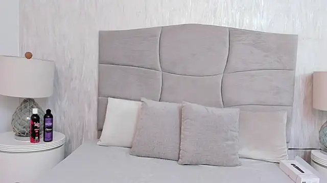 Naomii BDSM online show from January 15, 12:54 pm