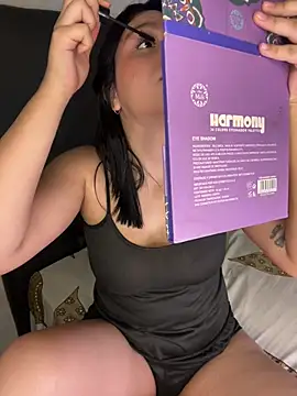 Snapshot of sarita_bibies19 chatting on May 20, 6:30 am sarita bibies19 online show from May 20, 6:30 am
