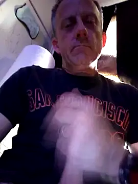 Snapshot of MrGuuDdick77 chatting on May 18, 2:45 pm MrGuuDdick77 online show from May 18, 2:45 pm