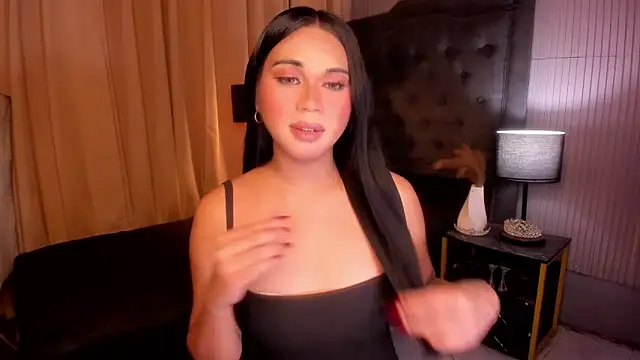 Snapshot of asianhugecockjulia chatting on March 3, 2:34 pm asianhugecockjulia online show from March 3, 2:34 pm