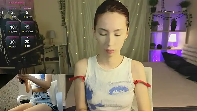 Ssin Megan online show from December 15, 11:03 am