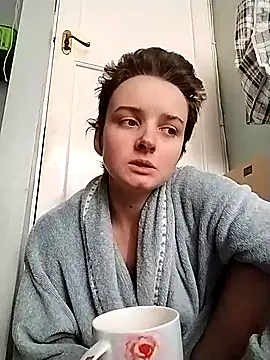 Snapshot of Amy01112 chatting on March 25, 12:44 pm Amy01112 online show from March 25, 12:44 pm
