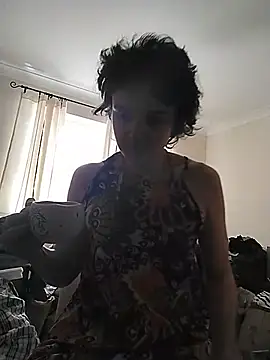 Snapshot of Amy01112 chatting on June 27, 11:48 am Amy01112 online show from June 27, 11:48 am