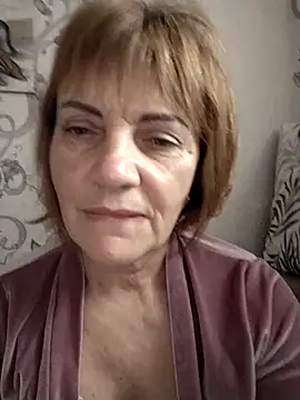 MichelleLove48 online show from May 12, 6:32 am