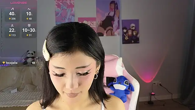 Snapshot of mimiicherry chatting on December 18, 4:29 am mimiicherry online show from December 18, 4:29 am