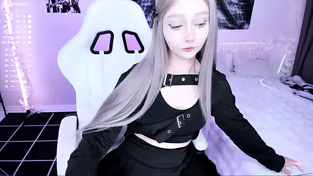 lyric4 online show from March 11, 3:45 am