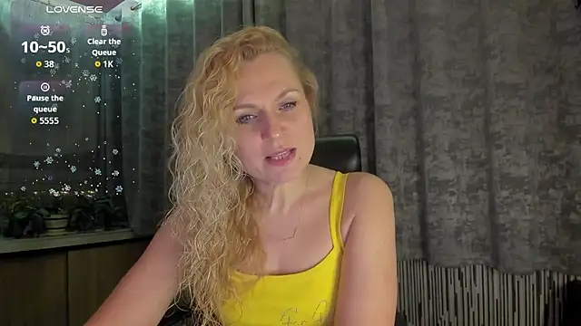 LanaLight x online show from March 13, 6:36 pm