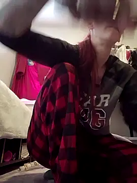 Snapshot of poleslut69 chatting on December 22, 2:36 pm poleslut69 online show from December 22, 2:36 pm