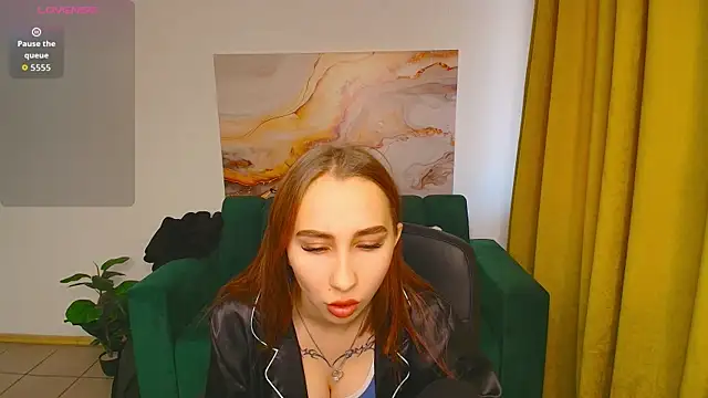 Snapshot of MilagrosWind chatting on December 5, 12:47 pm MilagrosWind online show from December 5, 12:47 pm