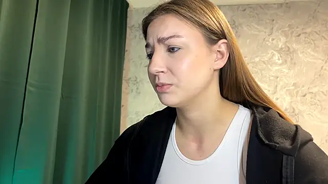 MerleneDelerme online show from December 17, 5:13 am