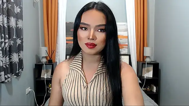 Fantacyloverr online show from February 15, 5:31 pm