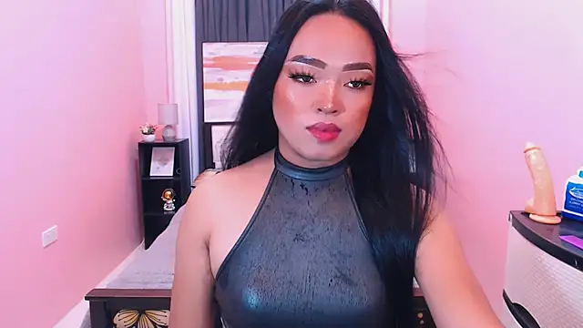 Fantacyloverr online show from March 5, 7:48 am