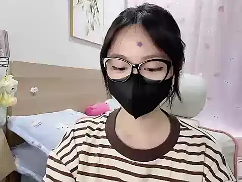 Snapshot of Yuyu-baobei chatting on January 6, 12:36 am Yuyu-baobei online show from January 6, 12:36 am