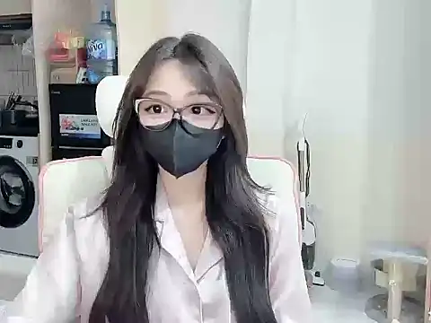 Snapshot of Yuyu-baobei chatting on February 15, 7:51 am Yuyu-baobei online show from February 15, 7:51 am