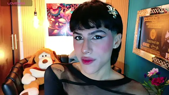 StormLuxX online show from May 22, 1:06 pm