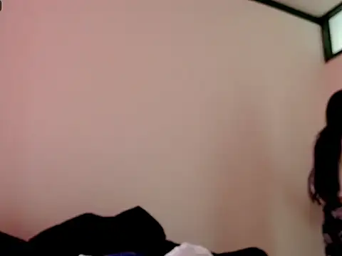 MisNicol online show from February 23, 1:30 pm