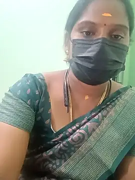 Snapshot of Tamil_Pallavi chatting on January 5, 6:22 pm Tamil Pallavi online show from January 5, 6:22 pm