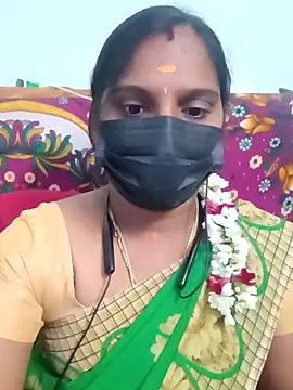 Snapshot of Tamil_Pallavi chatting on January 13, 5:18 pm Tamil Pallavi online show from January 13, 5:18 pm