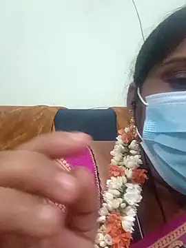 Snapshot of Tamil_Pallavi chatting on February 15, 7:10 pm Tamil Pallavi online show from February 15, 7:10 pm