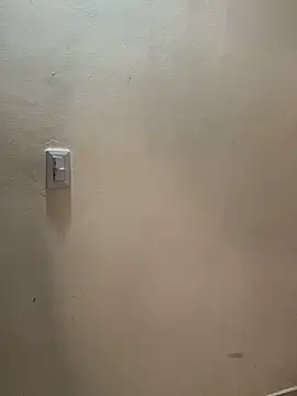 Snapshot of MiaLuxx_ chatting on December 5, 7:54 pm MiaLuxx online show from December 5, 7:54 pm