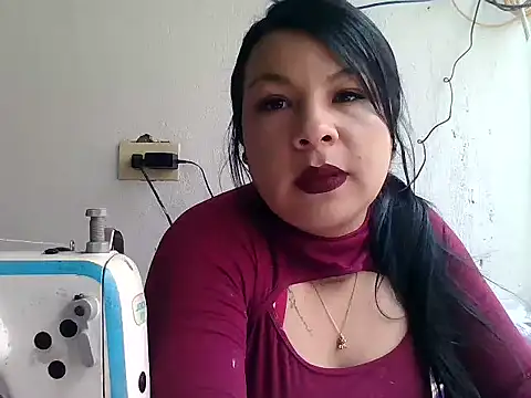 antonella-3433 online show from December 5, 6:15 pm