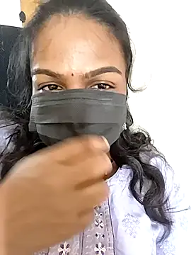 Snapshot of Tamil_Shara chatting on December 4, 8:12 am Tamil Shara online show from December 4, 8:12 am