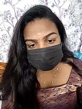 Snapshot of Tamil_Shara chatting on December 4, 8:17 pm Tamil Shara online show from December 4, 8:17 pm