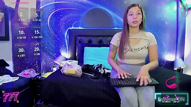 liittleangelss  online show from June 26, 7:18 pm