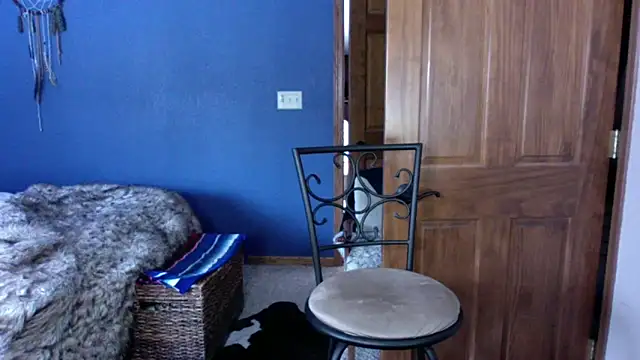 Snapshot of SpunRedneck chatting on December 13, 9:31 pm SpunRedneck online show from December 13, 9:31 pm