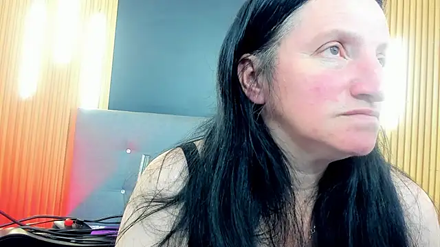 Andre cloefoxx  online show from March 30, 4:02 am