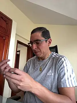 Snapshot of Tu_Principe_Azul36 chatting on May 29, 3:10 pm Tu Principe Azul36 online show from May 29, 3:10 pm