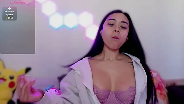 mimifilipina online show from January 8, 8:11 pm