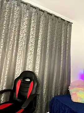 Snapshot of NATALIA_EF chatting on December 4, 12:25 pm NATALIA EF online show from December 4, 12:25 pm