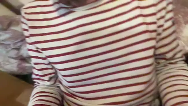 Snapshot of CBT-Sounding chatting on December 15, 4:55 pm CBT-Sounding online show from December 15, 4:55 pm