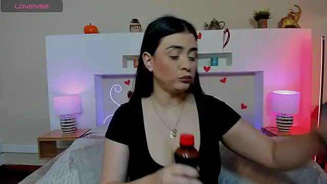 AnikaRomanoff  online show from March 4, 11:16 am