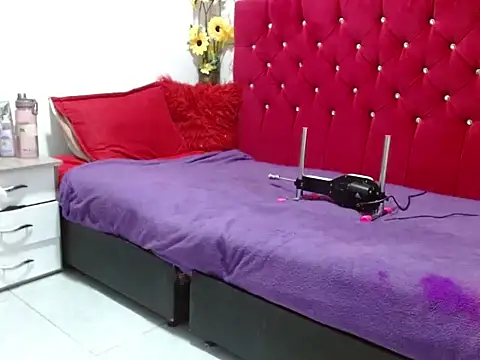 BlakeNoir  online show from February 12, 11:05 am