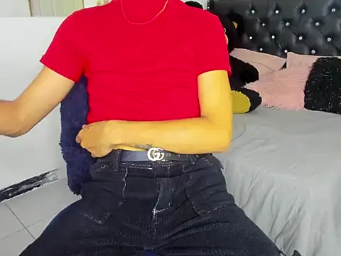 BlakeNoir  online show from April 14, 12:49 am