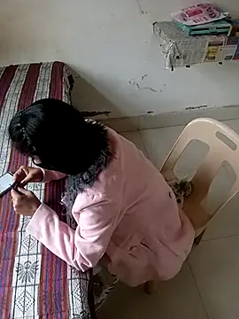 Snapshot of Kavya-collage chatting on December 15, 5:55 am Kavya-collage online show from December 15, 5:55 am