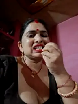 Your-shreya143 online show from May 20, 3:18 pm