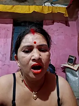 Your-shreya143 online show from May 24, 8:47 pm