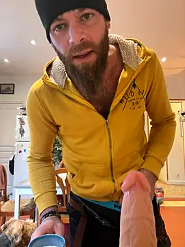 Snapshot of Bigdaad92 chatting on December 2, 10:09 am Bigdaad92 online show from December 2, 10:09 am