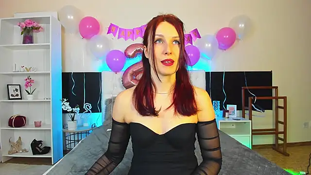 KiraNeeww online show from February 27, 6:02 am