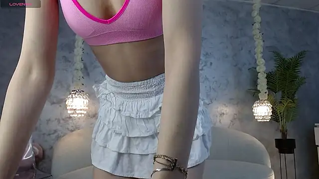 SilviaVanda online show from March 26, 8:09 am