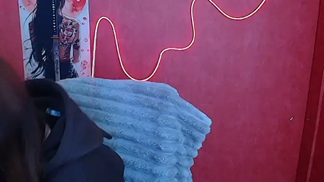 Lilu May online show from February 9, 12:20 pm