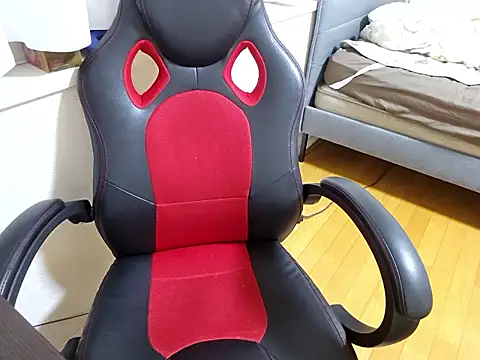 Snapshot of kaizer826 chatting on December 2, 4:02 pm kaizer826 online show from December 2, 4:02 pm