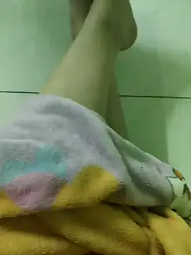 Miky Lyn online show from March 1, 3:14 pm