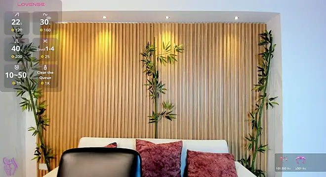 TiffanyHoustton online show from March 20, 11:59 am