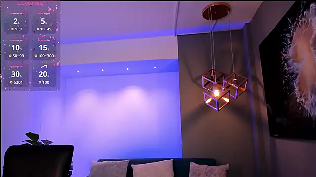 TiffanyHoustton online show from March 29, 12:16 pm