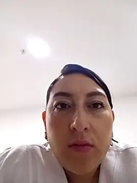 Snapshot of Valeria_montana_ chatting on January 13, 11:37 am Valeria montana online show from January 13, 11:37 am