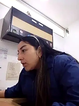 Snapshot of Valeria_montana_ chatting on January 15, 12:32 pm Valeria montana online show from January 15, 12:32 pm